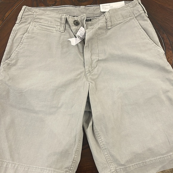 Men’s American Eagle grey flat front shorts - Picture 2 of 6